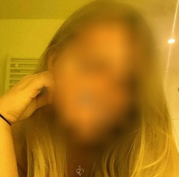 Chiara, 30